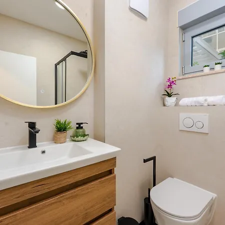 Pivac Apartamento Makarska