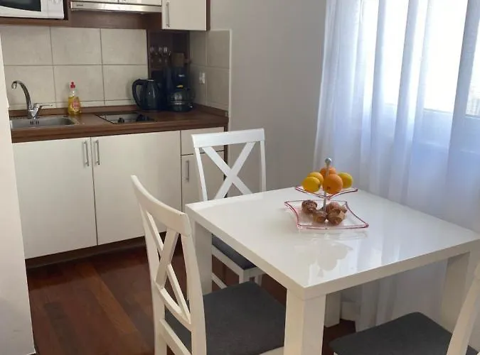 Pivac Daire Makarska